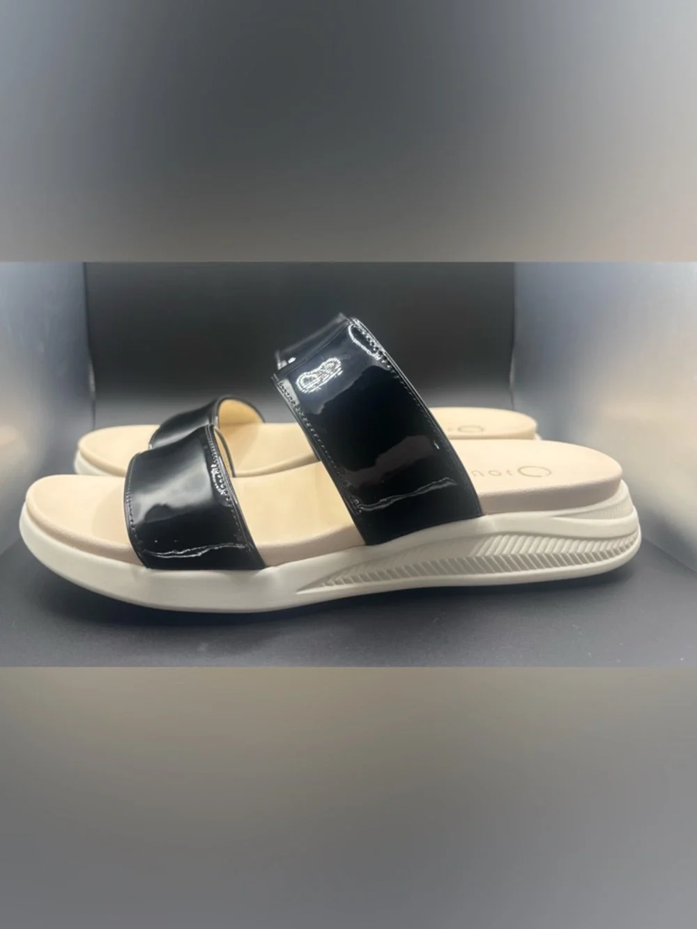 Journee Collection Janis Wedge Black Patent Women’s Sandals Size 7.5 - Picture 2 of 12